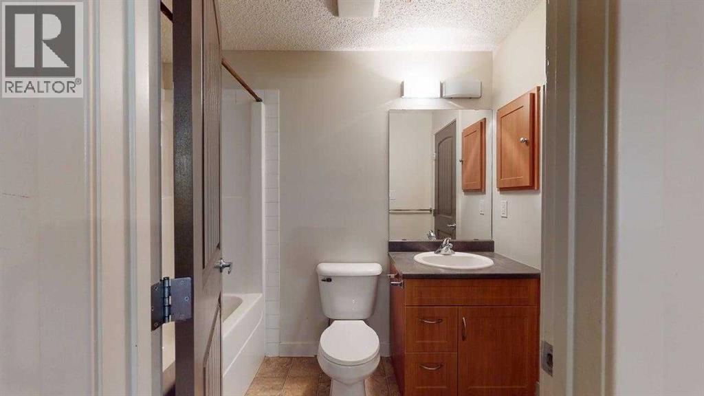 104, 136c Sandpiper Road, Fort Mcmurray, Alberta T9K 0J7 - Photo 9 - A2336028