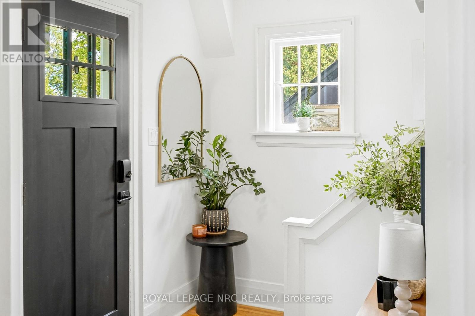 49 Smith Street, Welland, Ontario  L3C 4H5 - Photo 8 - X13660026