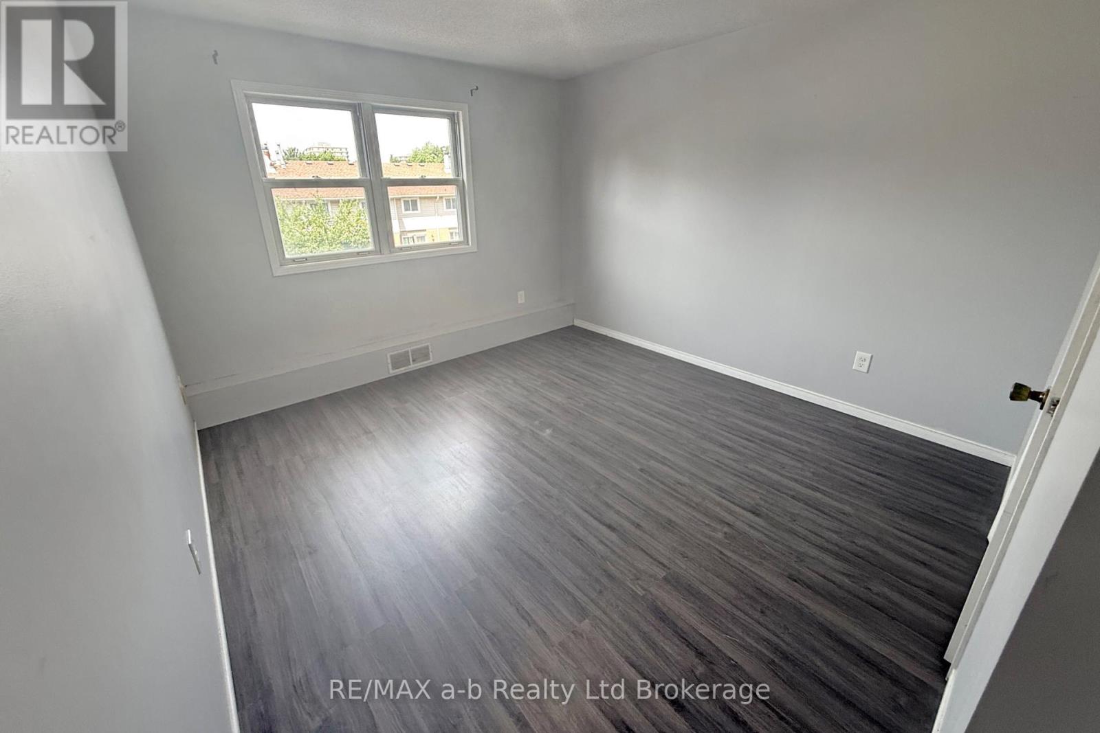 36 - 64 Hiawatha Road, Woodstock, Ontario  N4T 1P4 - Photo 18 - X13659970