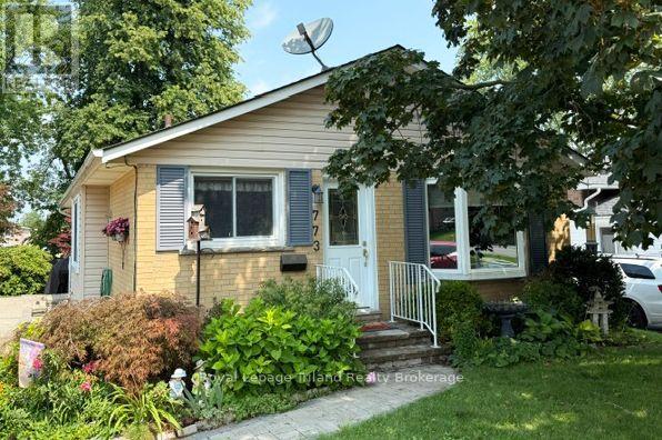 773 GLADSTONE DRIVE, Woodstock, Ontario