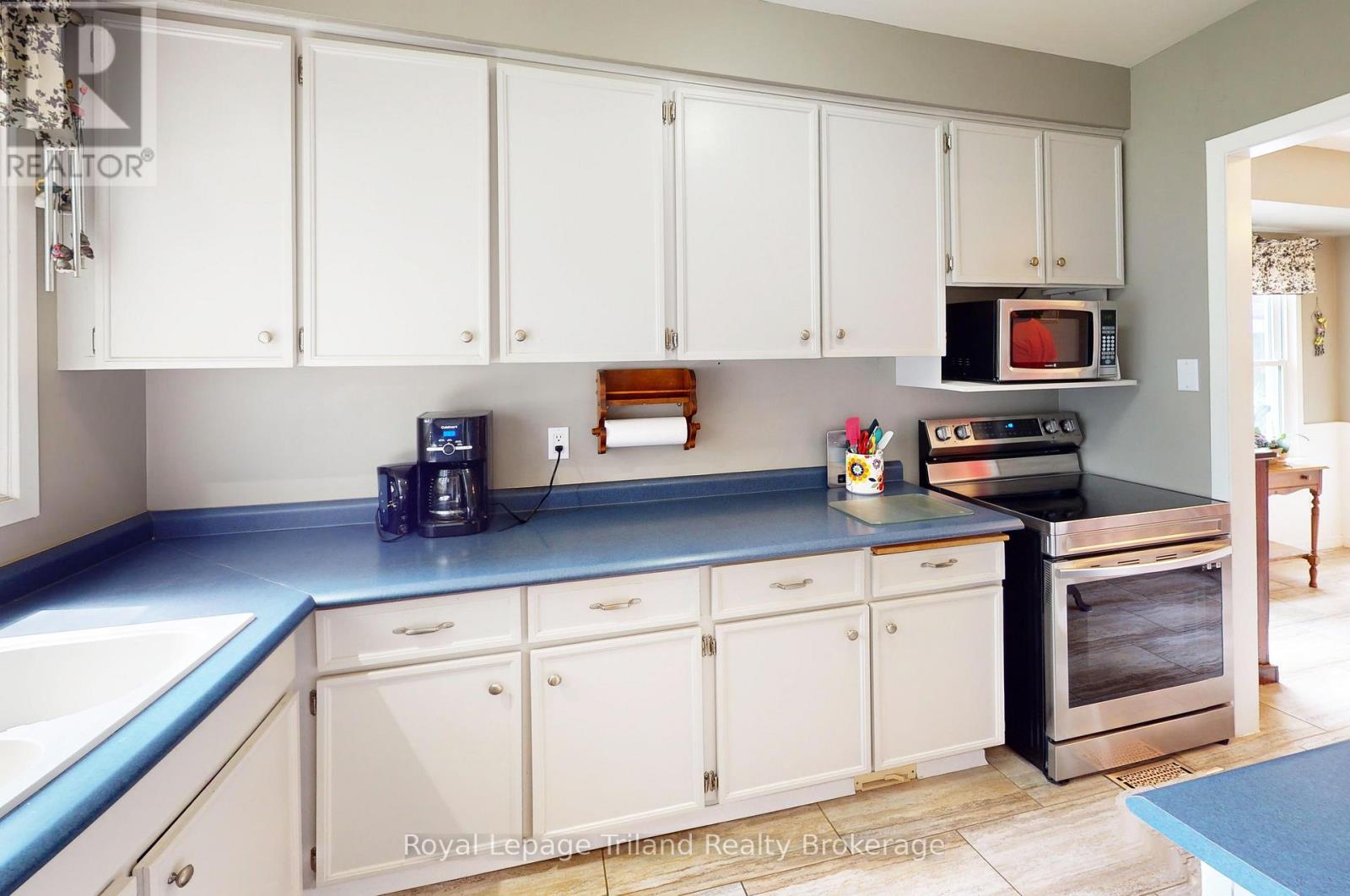 773 Gladstone Drive, Woodstock, Ontario  N4S 5T1 - Photo 6 - X13660048