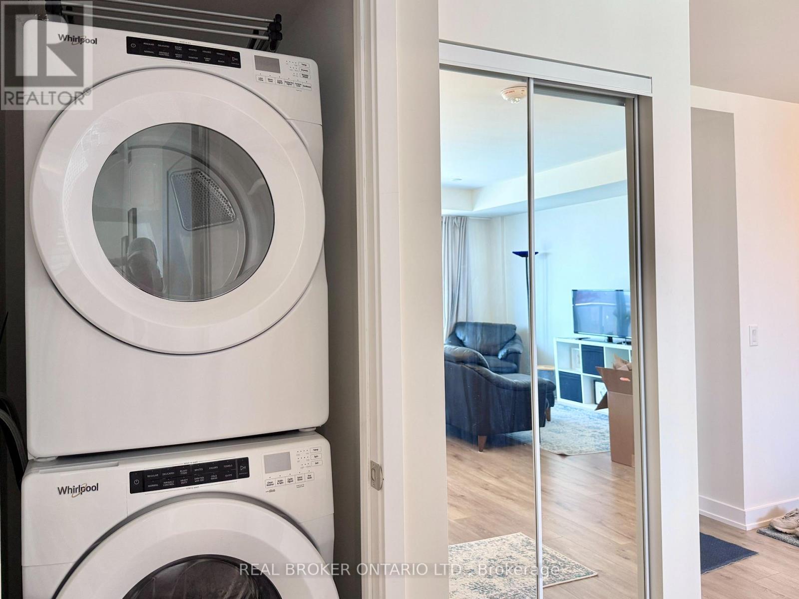 1108 - 28 Freeland Street, Toronto, Ontario  M5E 0E3 - Photo 11 - C13660014