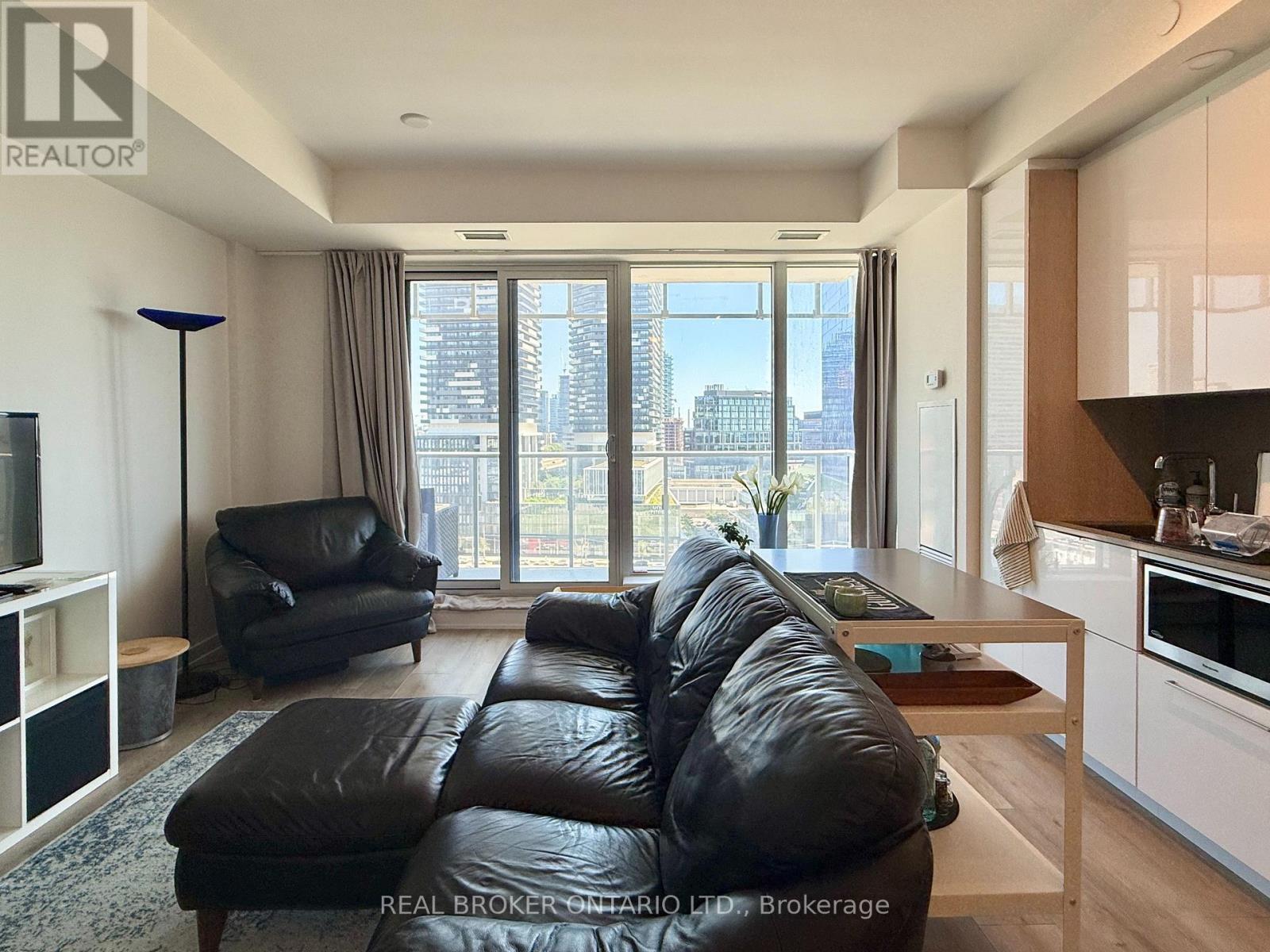 1108 - 28 Freeland Street, Toronto, Ontario  M5E 0E3 - Photo 3 - C13660014