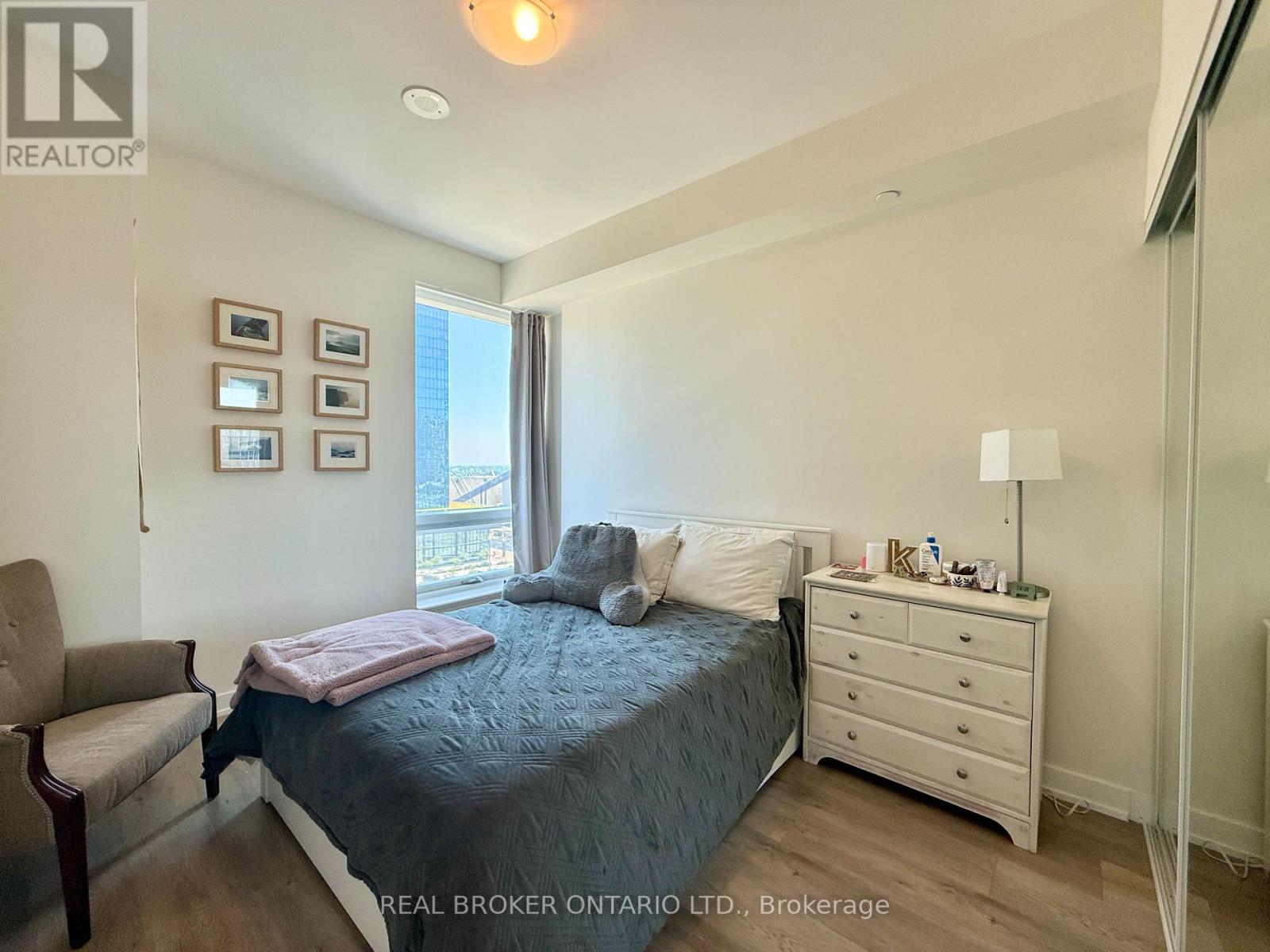 1108 - 28 Freeland Street, Toronto, Ontario  M5E 0E3 - Photo 9 - C13660014