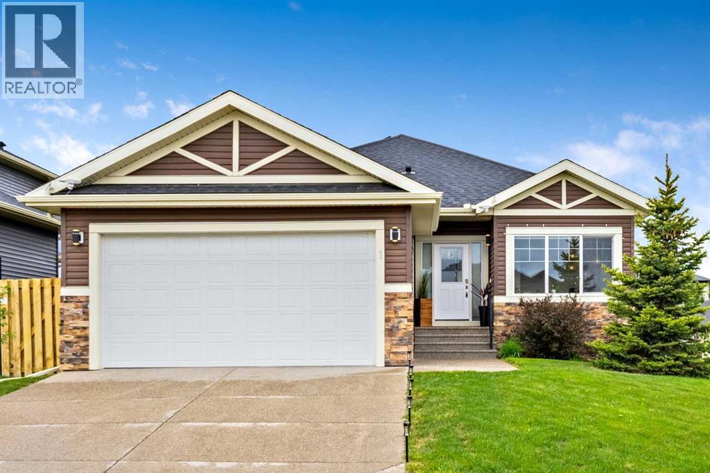 1 Lakes Estates Circle, Strathmore, Alberta
