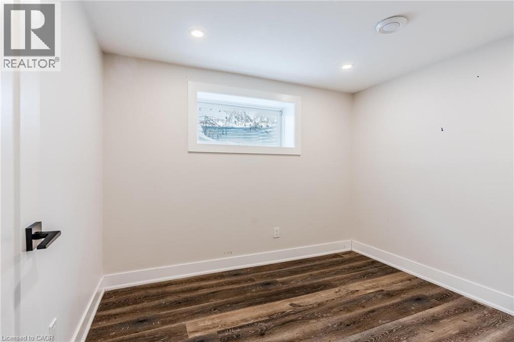 16 Ronaldshay Avenue, Hamilton, Ontario  L9A 3B1 - Photo 15 - 40850933