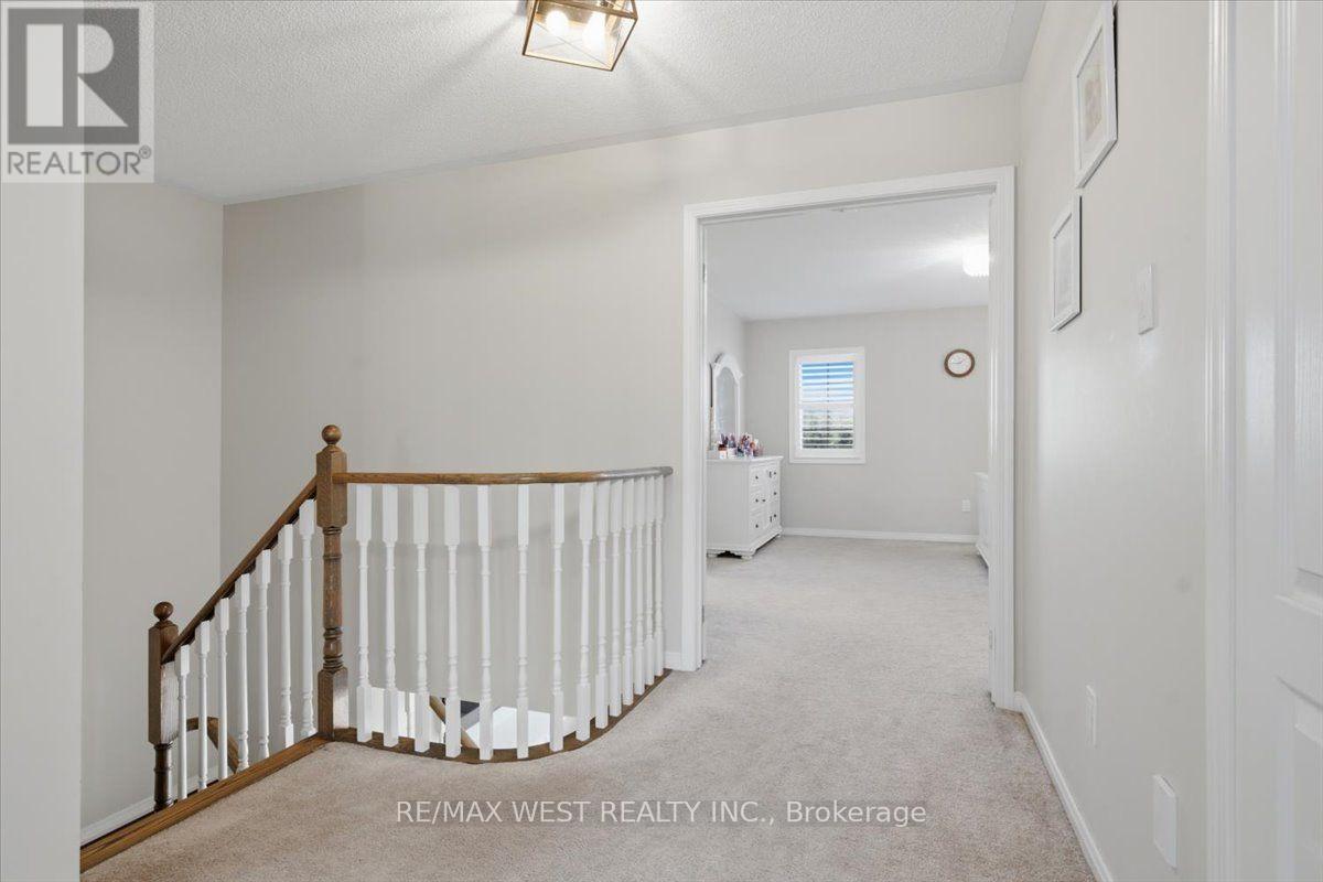 29 Stockell Crescent, Ajax, Ontario  L1T 0M4 - Photo 23 - E13659964