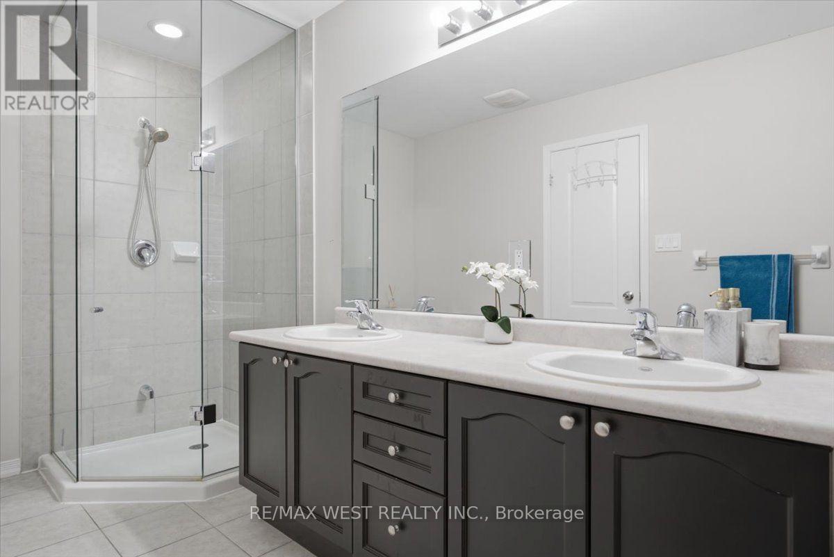 29 Stockell Crescent, Ajax, Ontario  L1T 0M4 - Photo 27 - E13659964