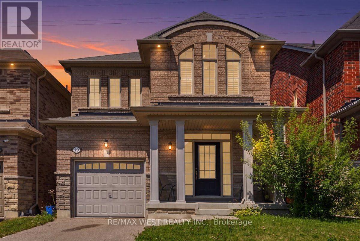 29 Stockell Crescent, Ajax, Ontario  L1T 0M4 - Photo 3 - E13659964