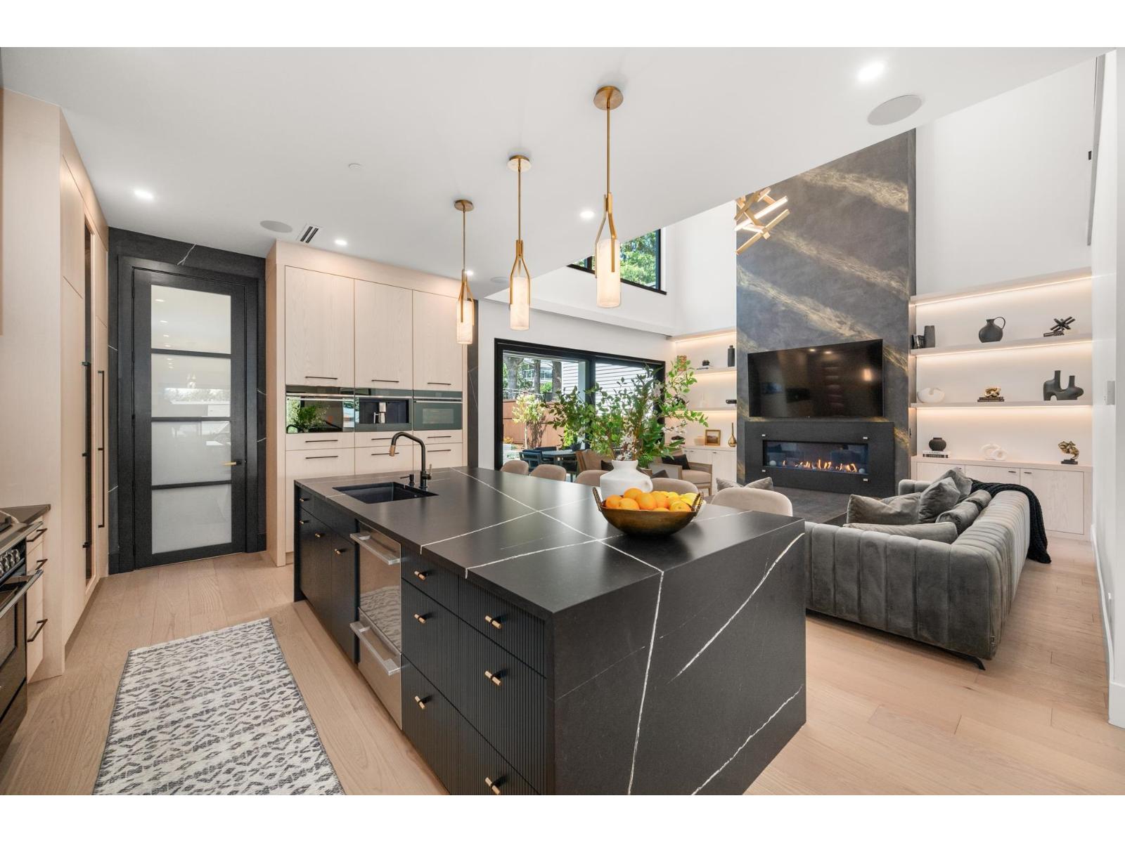 1265 Kent Street, White Rock, British Columbia  V4B 4T6 - Photo 11 - R3154233