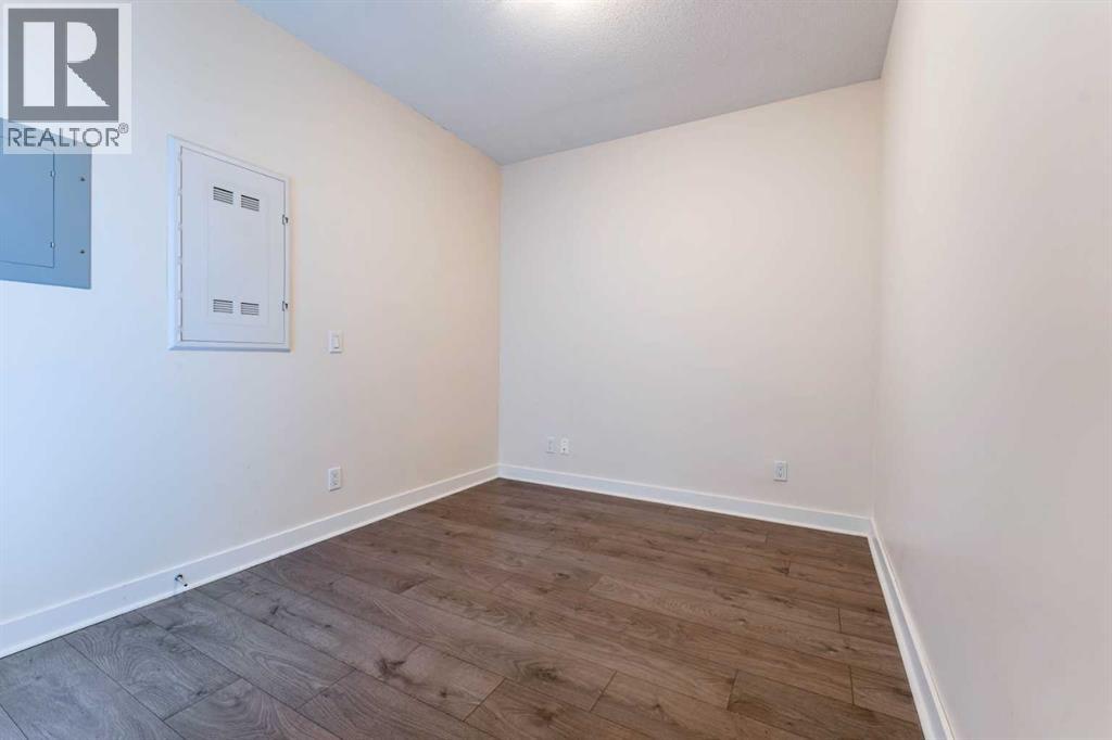 511, 30 Brentwood Common Nw, Calgary, Alberta  T2L 2L8 - Photo 16 - A2333213