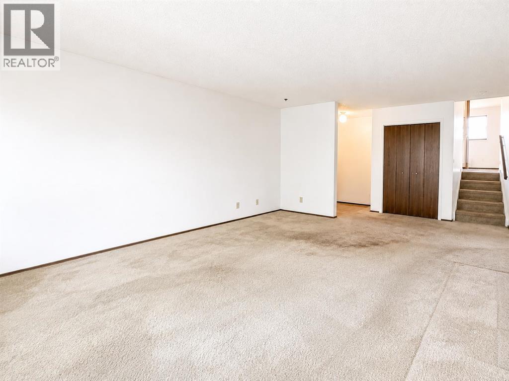 88 Castleglen Way Ne, Calgary, Alberta  T3J 1T3 - Photo 11 - A2333304