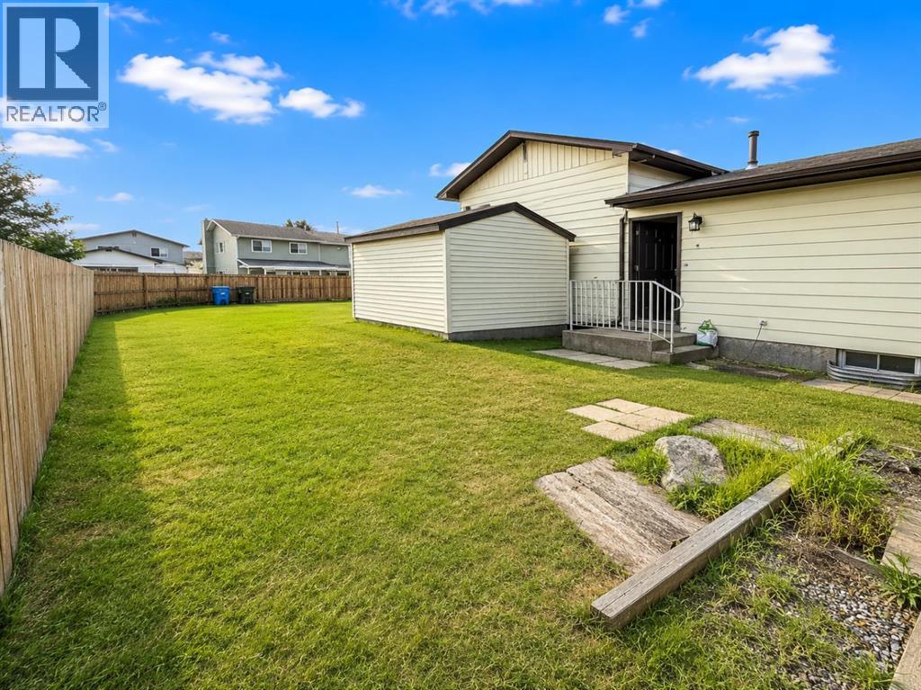 88 Castleglen Way Ne, Calgary, Alberta  T3J 1T3 - Photo 24 - A2333304
