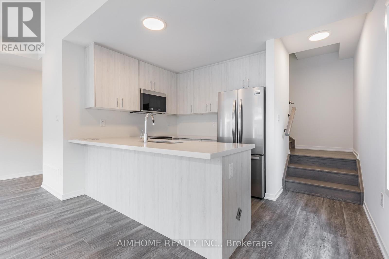 77 Matawin Lane, Richmond Hill, Ontario  L4B 3X9 - Photo 11 - N13659974
