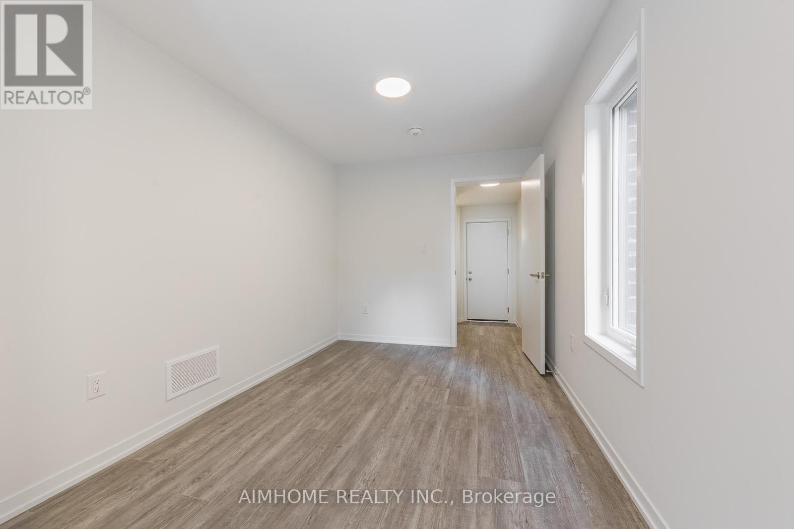 77 Matawin Lane, Richmond Hill, Ontario  L4B 3X9 - Photo 6 - N13659974