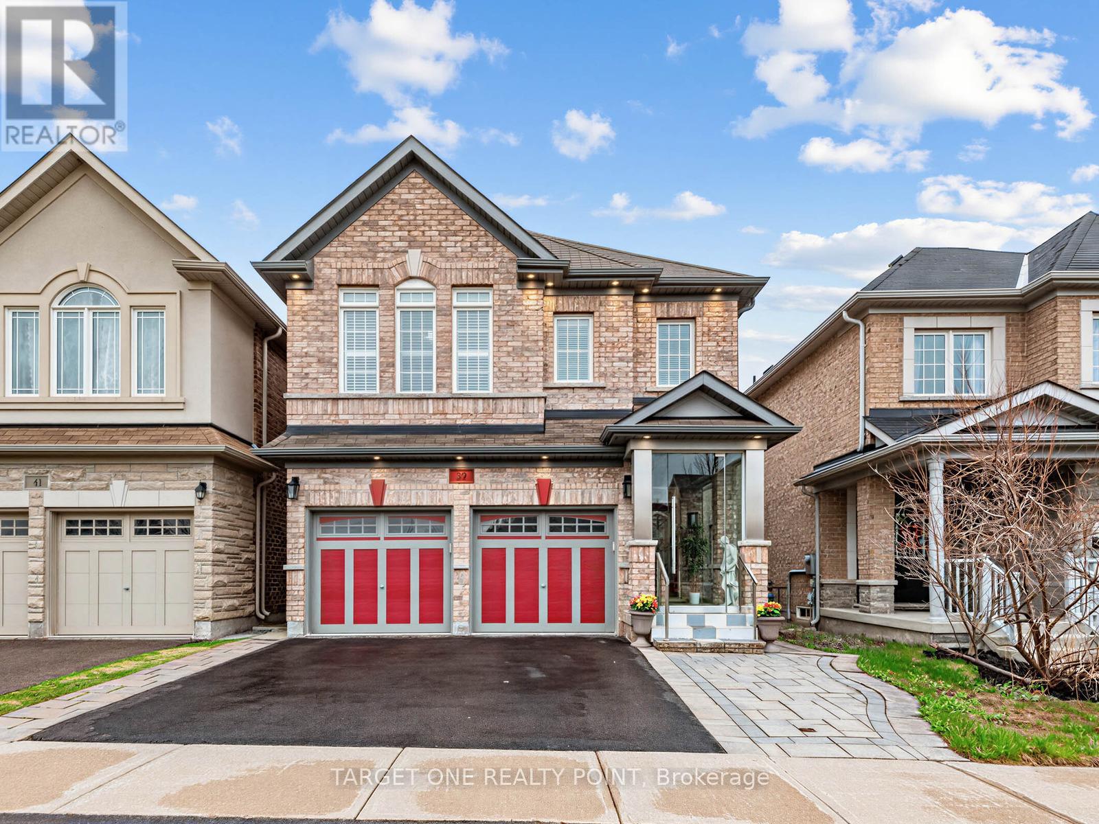 39 RIDING MOUNTAIN DRIVE, Richmond Hill, Ontario
