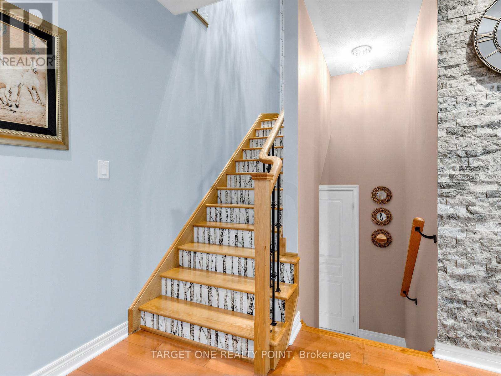 39 Riding Mountain Drive, Richmond Hill, Ontario  L4E 0V4 - Photo 20 - N13660004