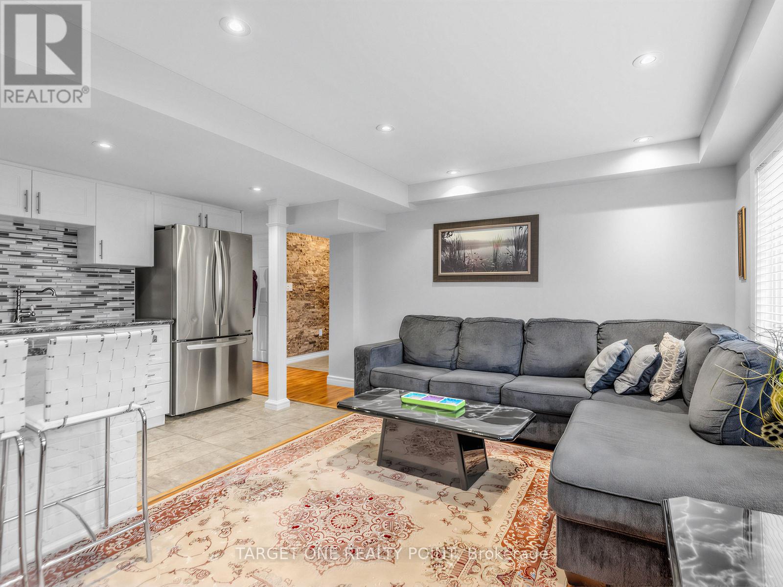39 Riding Mountain Drive, Richmond Hill, Ontario  L4E 0V4 - Photo 36 - N13660004
