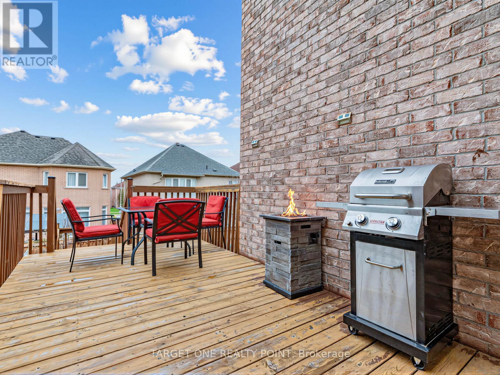 39 Riding Mountain Drive, Richmond Hill, Ontario  L4E 0V4 - Photo 49 - N13660004