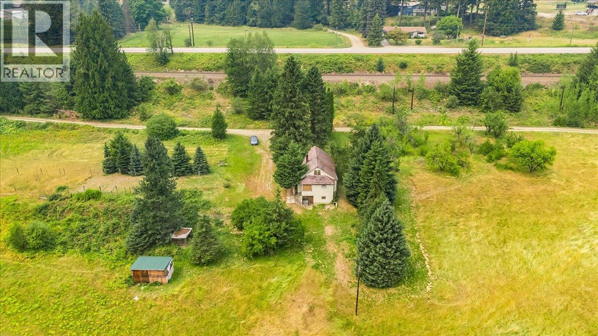 1864 Highway 3a, Castlegar, British Columbia  V1N 4N6 - Photo 20 - 10397290