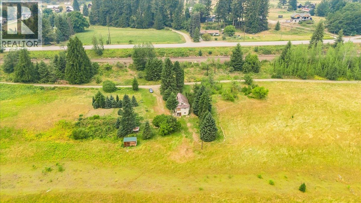 1864 Highway 3a, Castlegar, British Columbia  V1N 4N6 - Photo 17 - 10397290