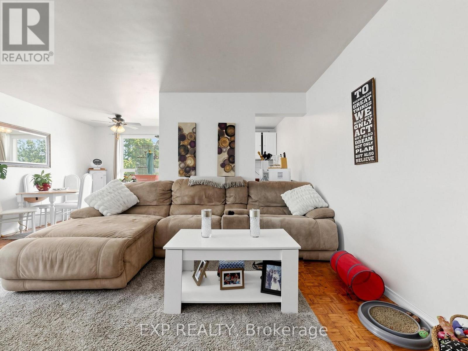 89 Donald Street, Barrie, Ontario  L4N 1E6 - Photo 4 - S13659982