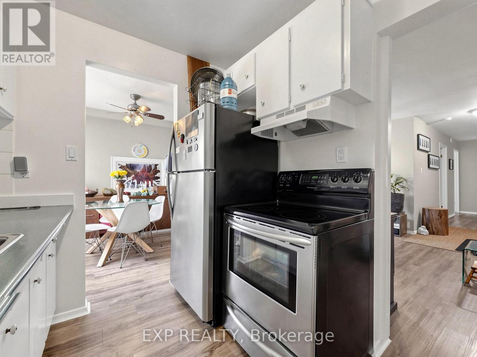 89 Donald Street, Barrie, Ontario  L4N 1E6 - Photo 44 - S13659982
