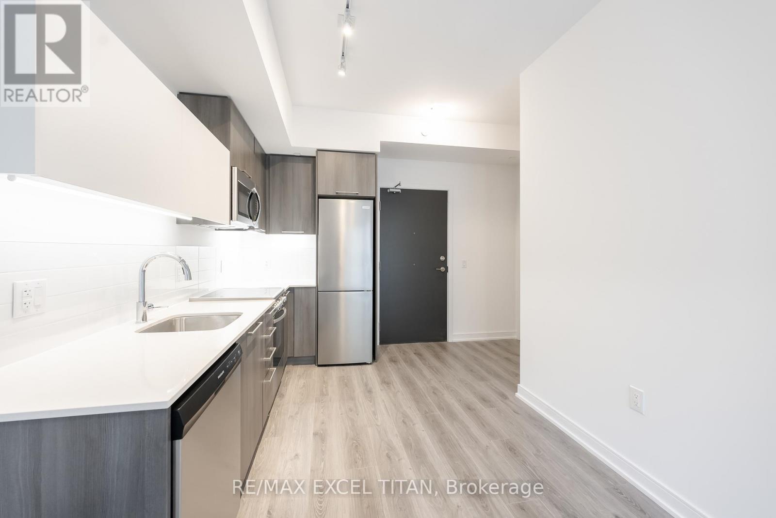 208 - 25 Neighbourhood Lane, Toronto, Ontario  M8Y 0C4 - Photo 8 - W13659978