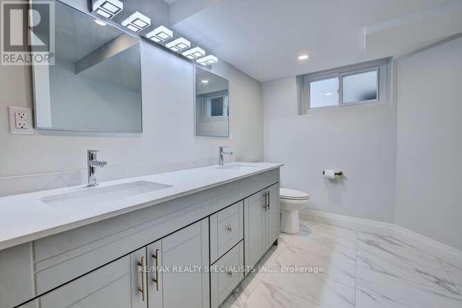 43 Firwood (Lower) Crescent, Toronto, Ontario  M9B 2V9 - Photo 16 - W13660042