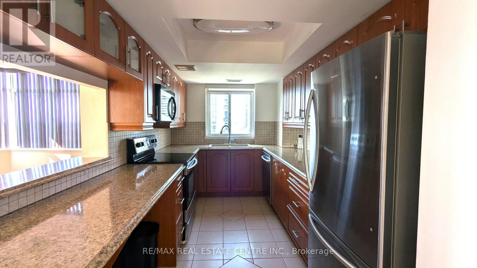 1515 - 300 Webb Drive, Mississauga, Ontario  L5B 3W3 - Photo 13 - W13660046