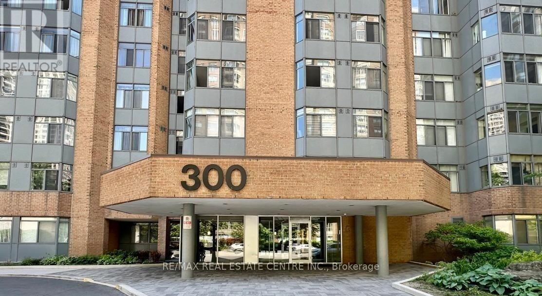 1515 - 300 Webb Drive, Mississauga, Ontario  L5B 3W3 - Photo 2 - W13660046