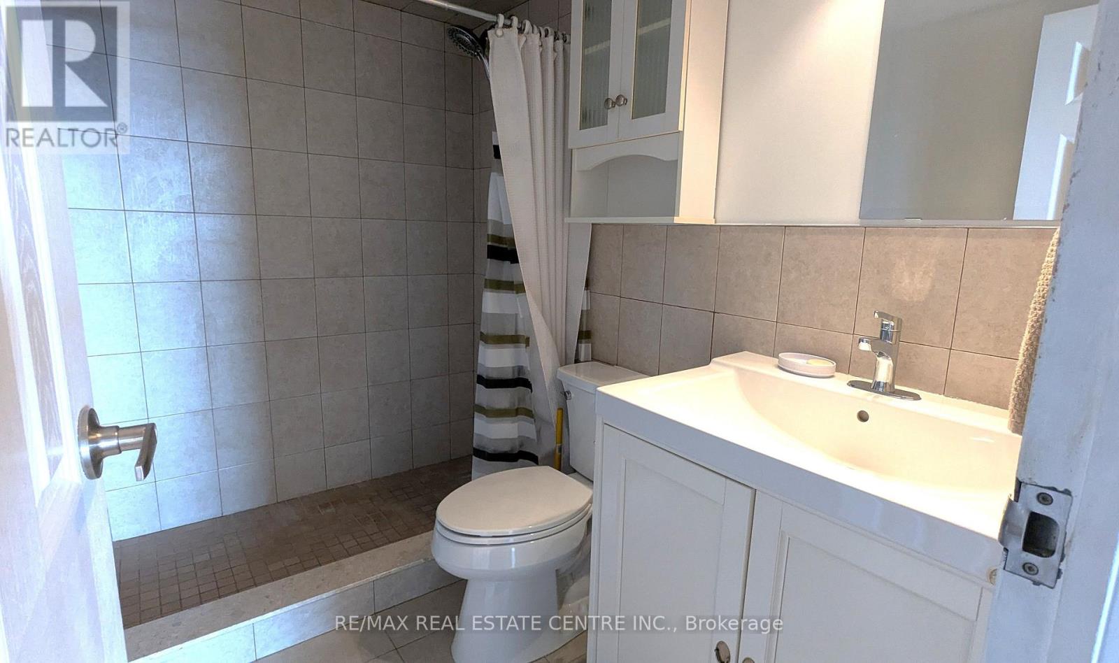 1515 - 300 Webb Drive, Mississauga, Ontario  L5B 3W3 - Photo 21 - W13660046
