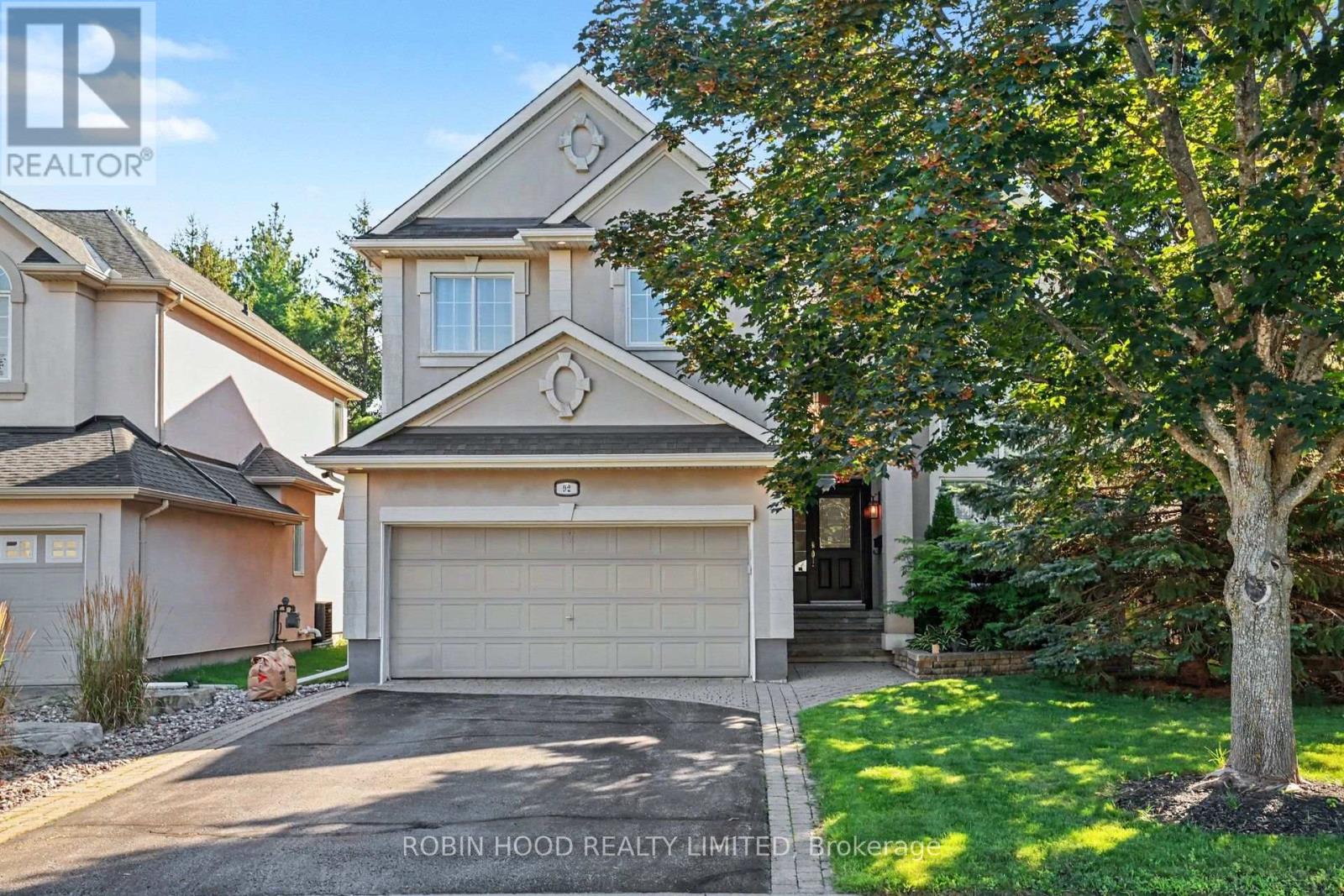 92 BROUGHTON STREET, Kanata, Ontario