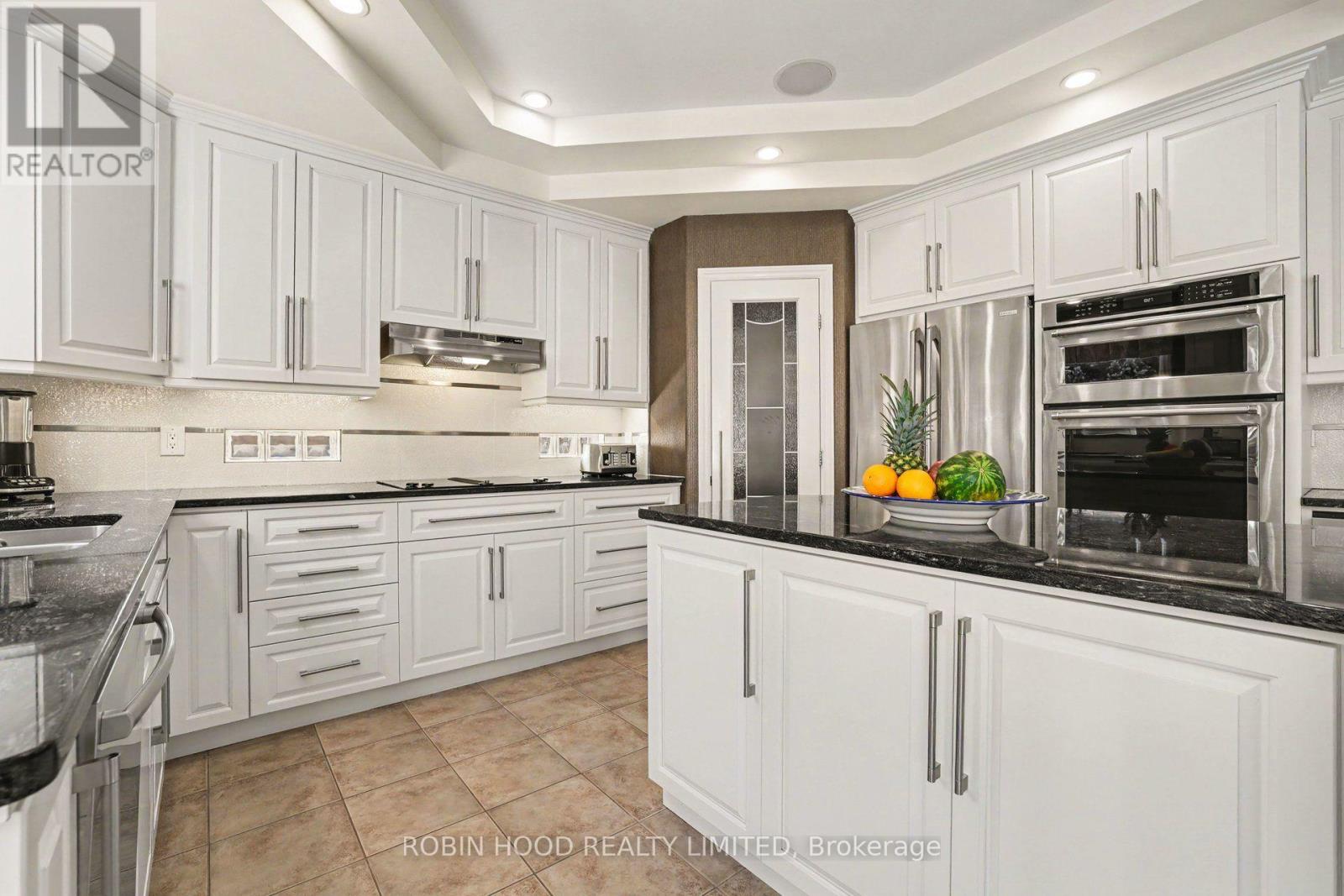 92 Broughton Street, Kanata, Ontario  K2K 3N4 - Photo 11 - X13660000