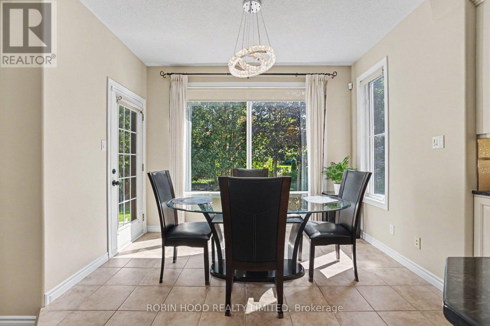 92 Broughton Street, Kanata, Ontario  K2K 3N4 - Photo 13 - X13660000