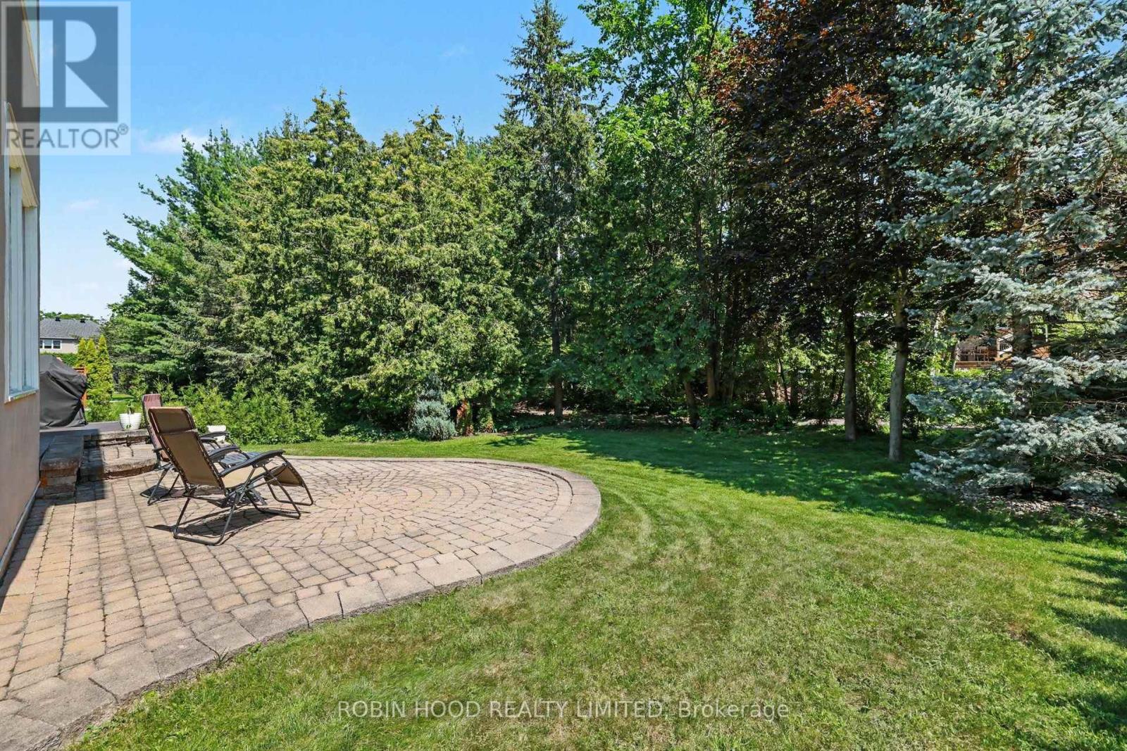 92 Broughton Street, Kanata, Ontario  K2K 3N4 - Photo 39 - X13660000