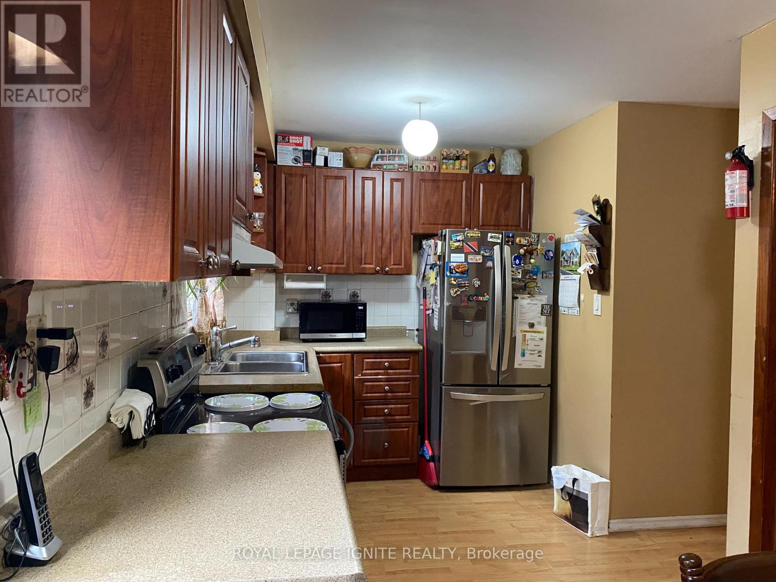 83 Coxworth Crescent, Toronto, Ontario  M1B 1E2 - Photo 15 - E13651918