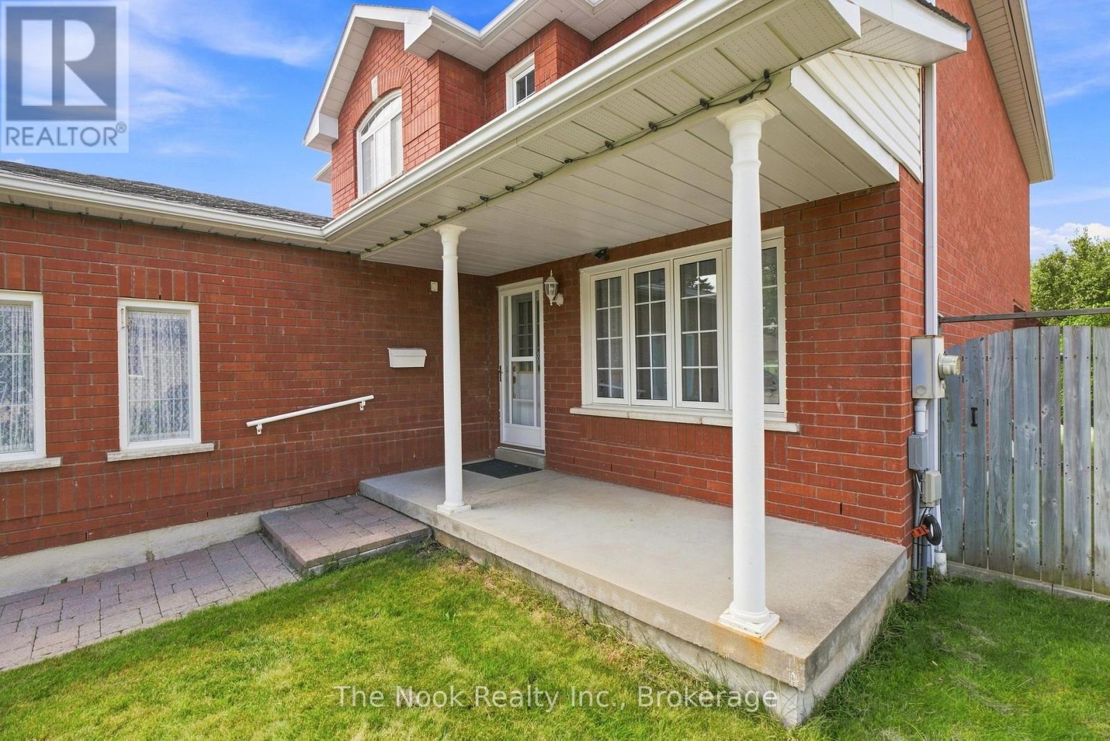 3544 Garrard Road, Whitby, Ontario  L1R 2L6 - Photo 3 - E13656072