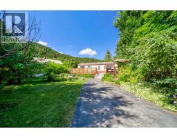 5670 16 Avenue, Coleman, Alberta