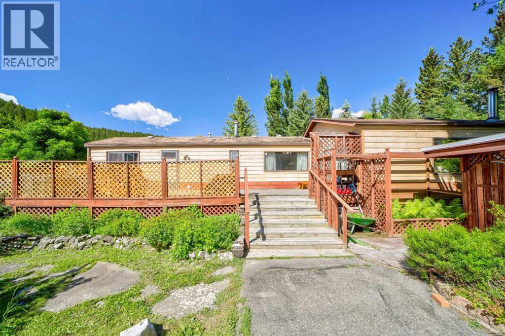 5670 16 Avenue, Coleman, Alberta  T0K 0M0 - Photo 38 - A2328517