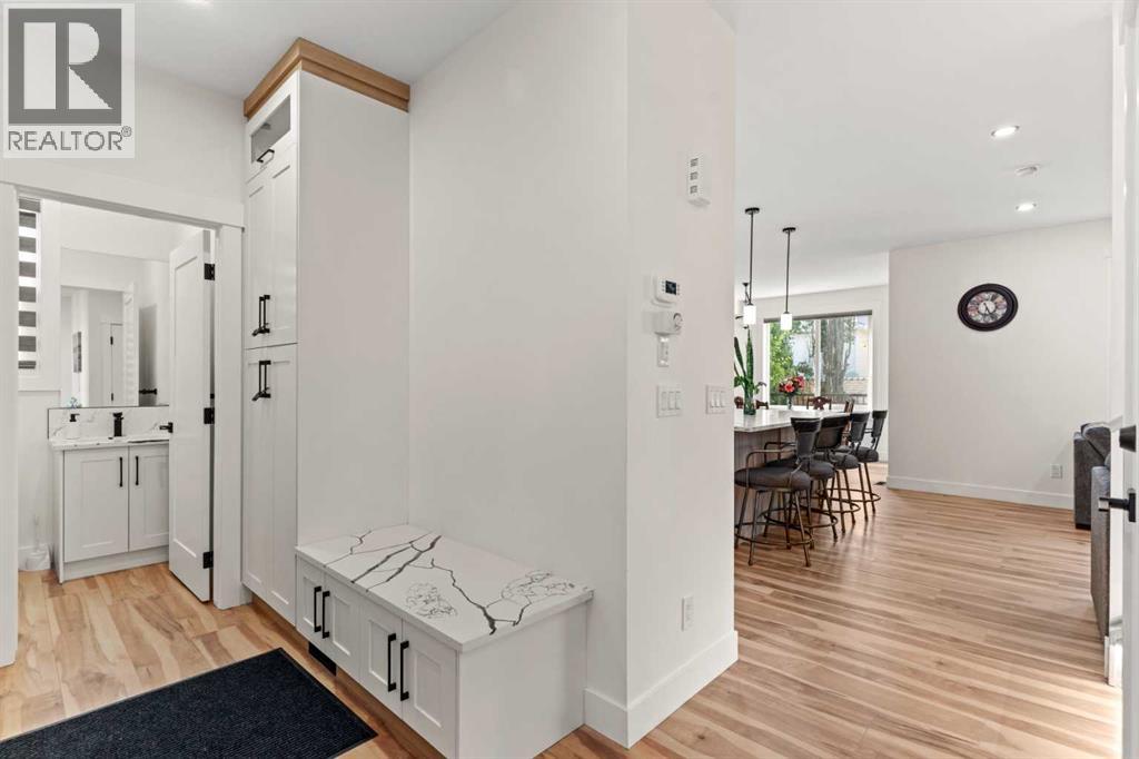 136 Douglas Ridge Green Se, Calgary, Alberta  T2Z 2T3 - Photo 4 - A2325305