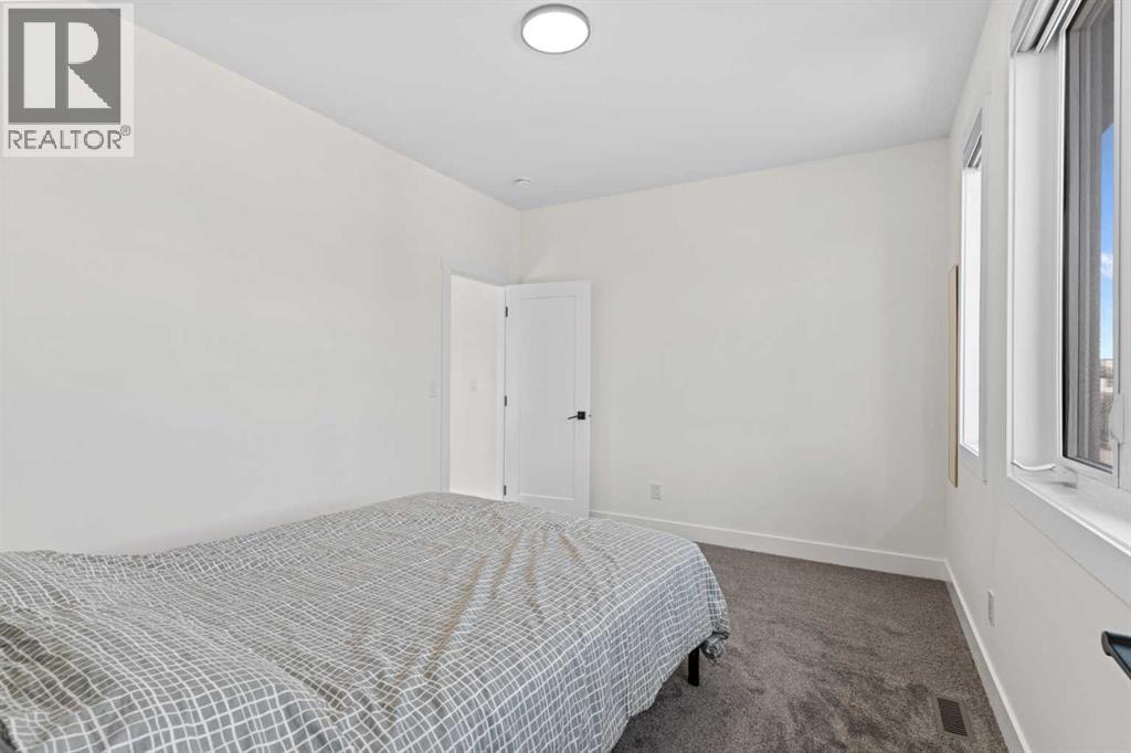 136 Douglas Ridge Green Se, Calgary, Alberta  T2Z 2T3 - Photo 33 - A2325305
