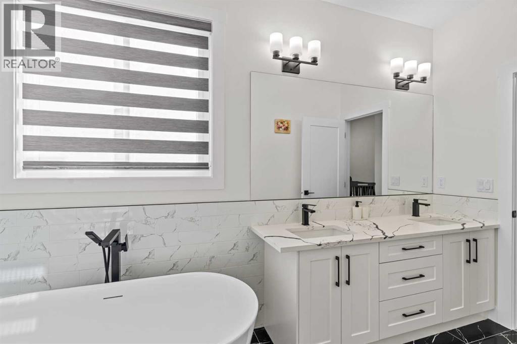 136 Douglas Ridge Green Se, Calgary, Alberta  T2Z 2T3 - Photo 26 - A2325305