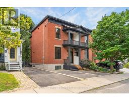 66 IVY CRESCENT, Ottawa, Ontario