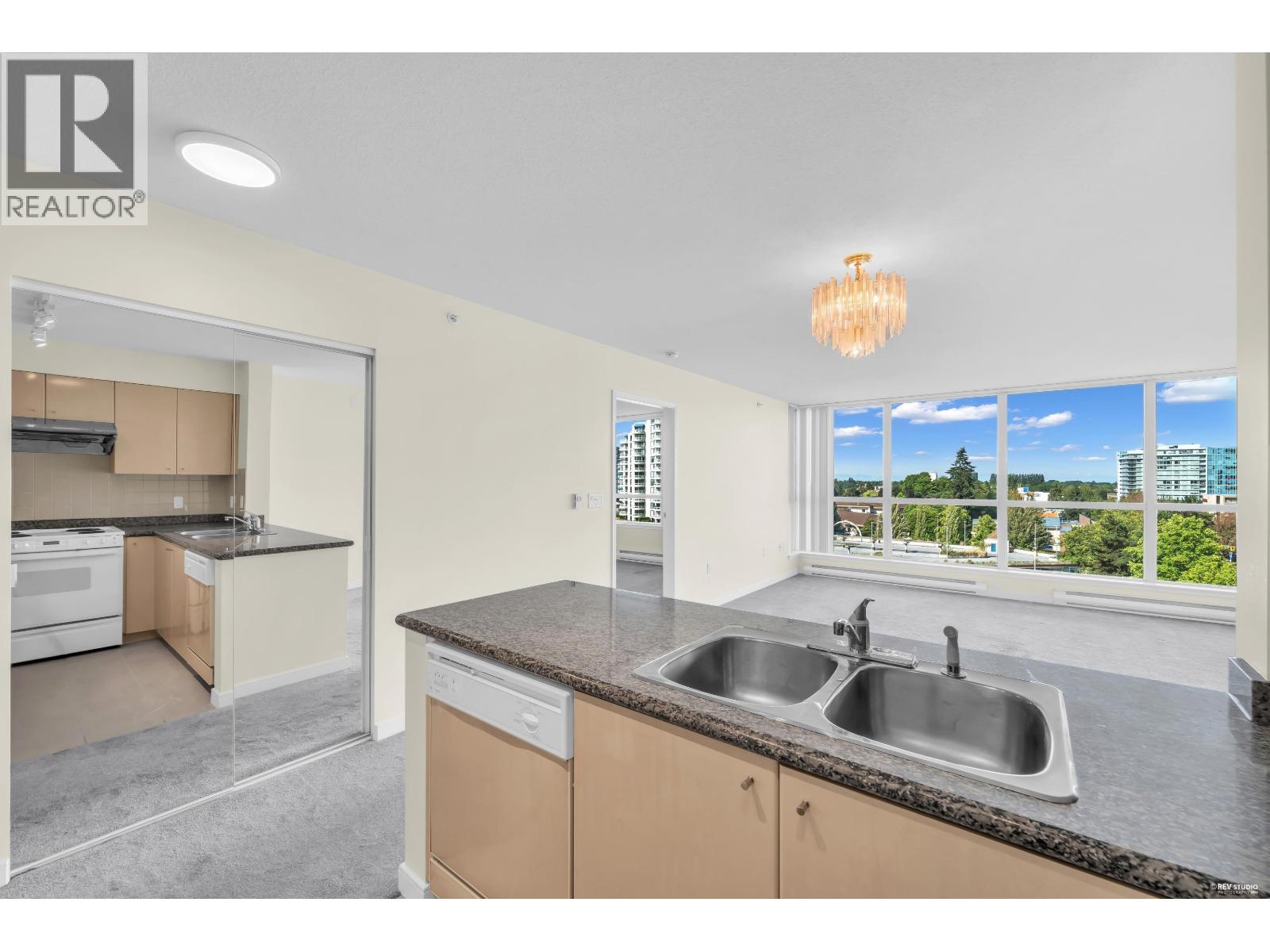 907 7878 Westminster Highway, Richmond, British Columbia  V6X 4A2 - Photo 13 - R3154403