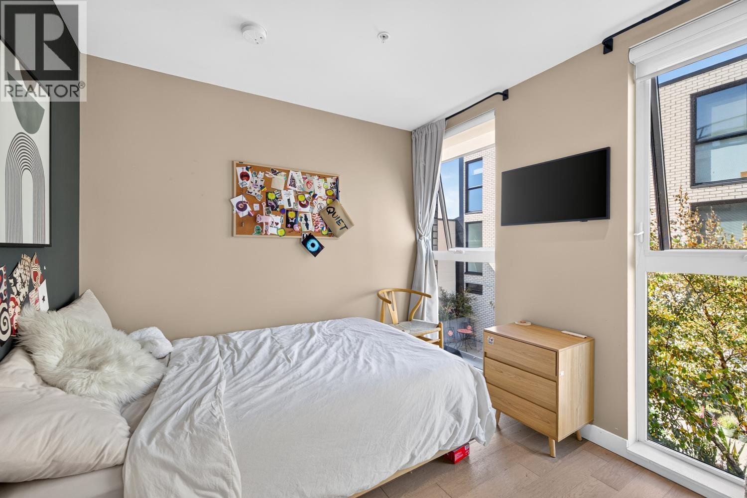 305 1647 E Pender Street, Vancouver, British Columbia V5L 1W2 - Photo 18 - R3154441
