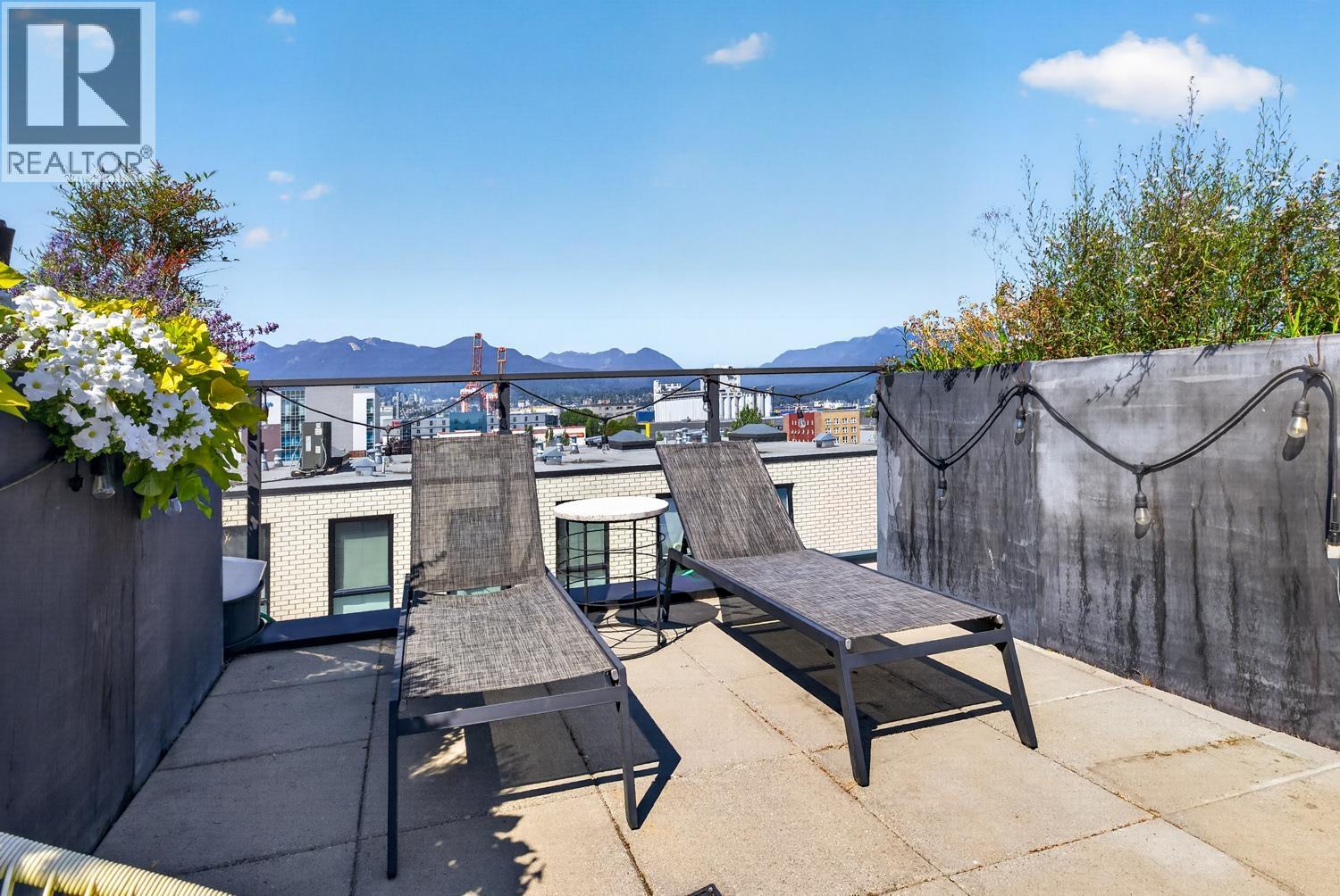 305 1647 E Pender Street, Vancouver, British Columbia V5L 1W2 - Photo 24 - R3154441