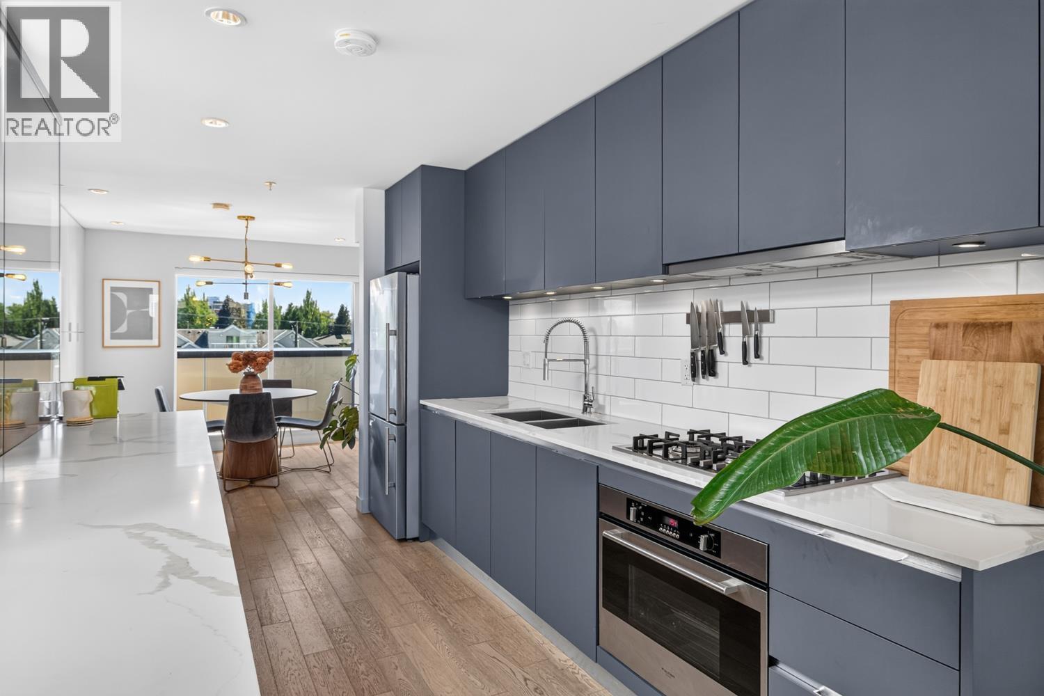 305 1647 E Pender Street, Vancouver, British Columbia V5L 1W2 - Photo 7 - R3154441