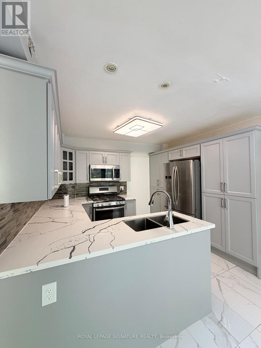 Main And Upper - 41 Broadbridge Drive, Toronto, Ontario  M1C 3K5 - Photo 40 - E13659702