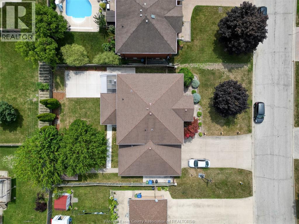 2350 Docherty Drive, Tecumseh, Ontario  N8N 4R2 - Photo 4 - 26019403